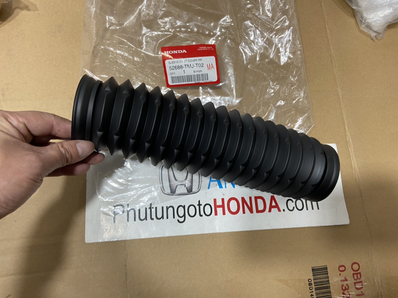 Chụp bụi giảm xóc sau xe Honda CRV 2018-2022